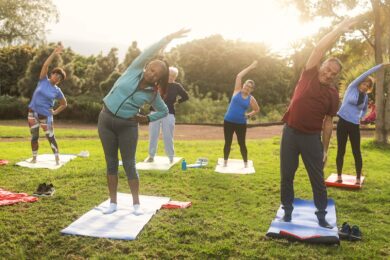 Esercizio fisico serale e controllo della glicemia: Benefici per gli anziani